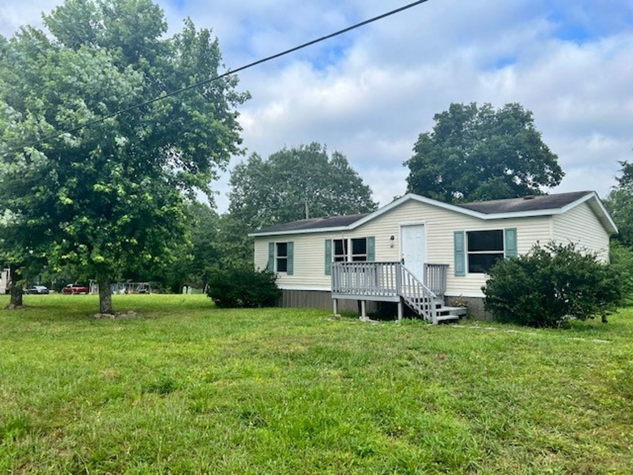 69 L Sak Rd - Photo 3 of 13