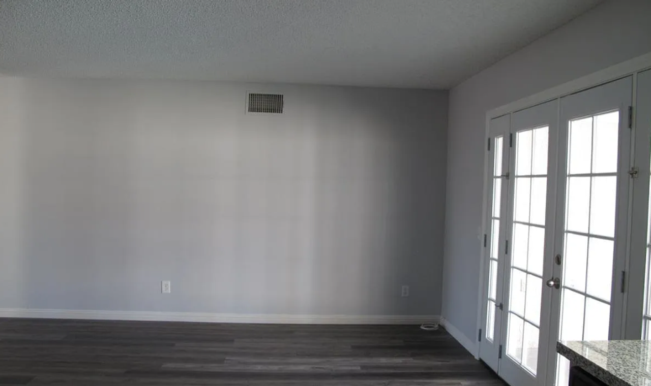 1412 Evergreen Ln - Photo 5 of 12