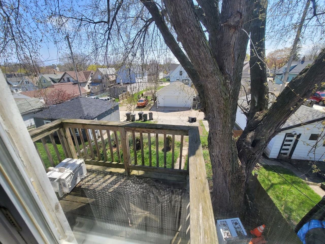 3725 E Plankinton Ave. - Photo 3 of 7