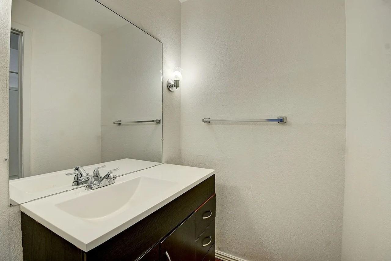 10444 E. 14th Avenue - Photo 5 of 12