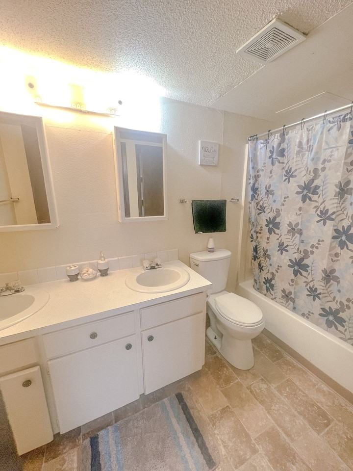 1910-1914 1910-1914 Casady Dr - 1914 Casady- #2 - Photo 2 of 14