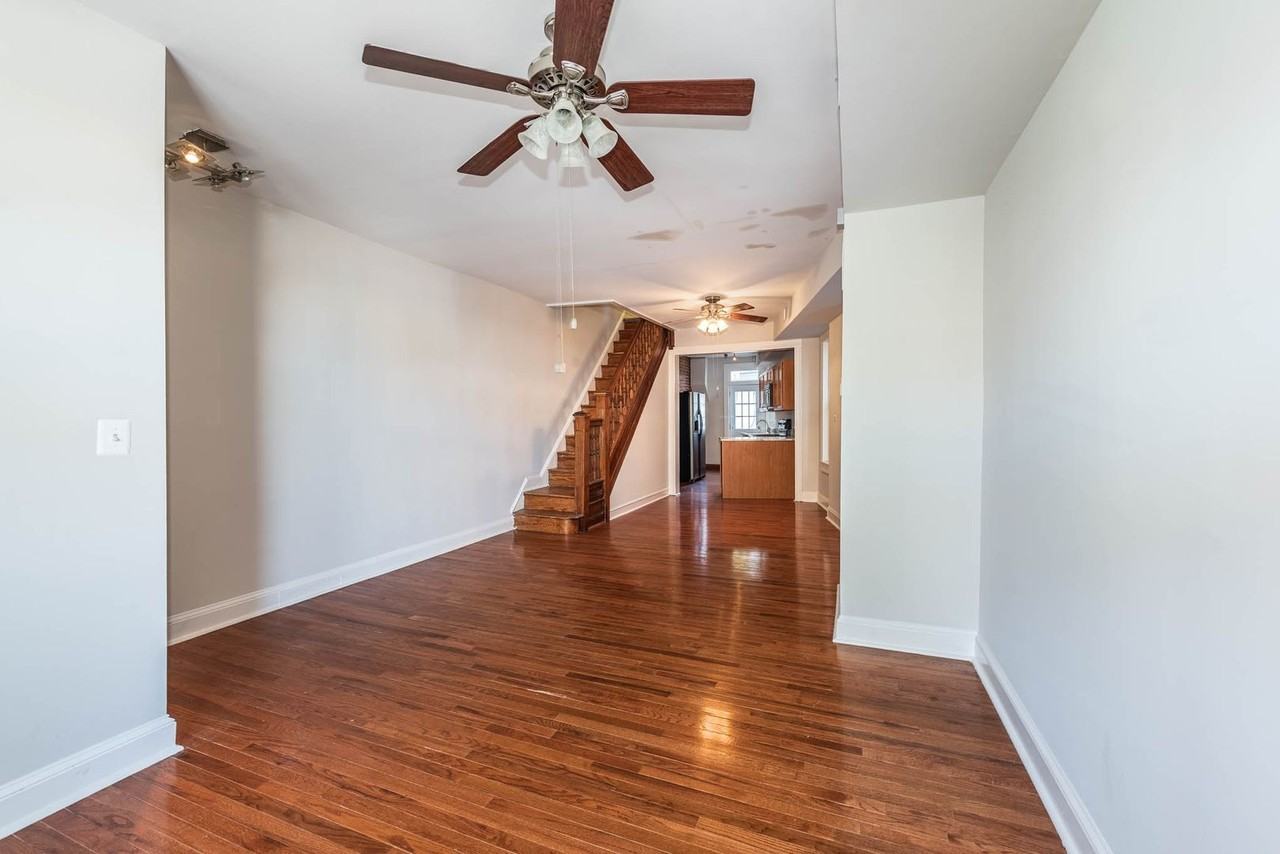 215 W 27th St #1 - Photo 3 of 28