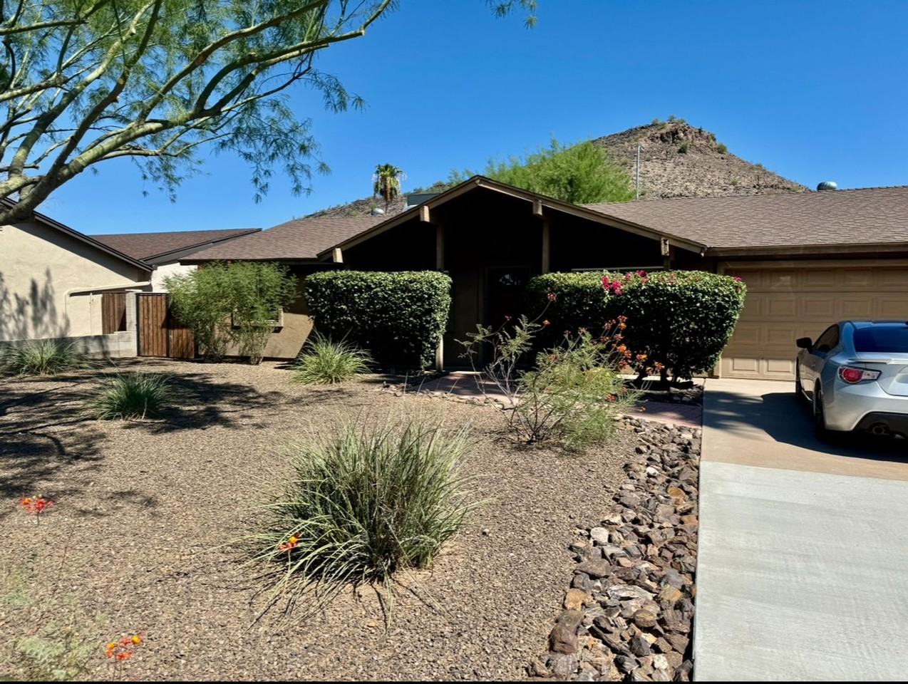 1332 W Joan De Arc Ave - Photo 3 of 38