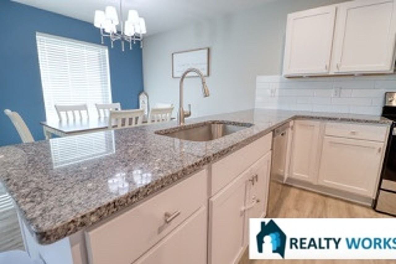 4547 Lewis Ave - Photo 7 of 16