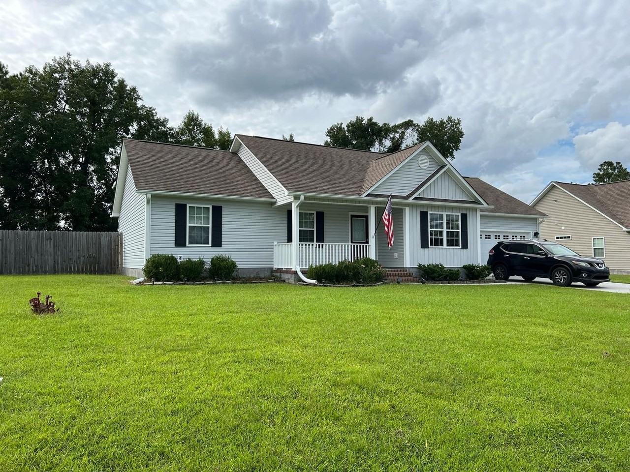 141 Louie Ln - Photo 2 of 14