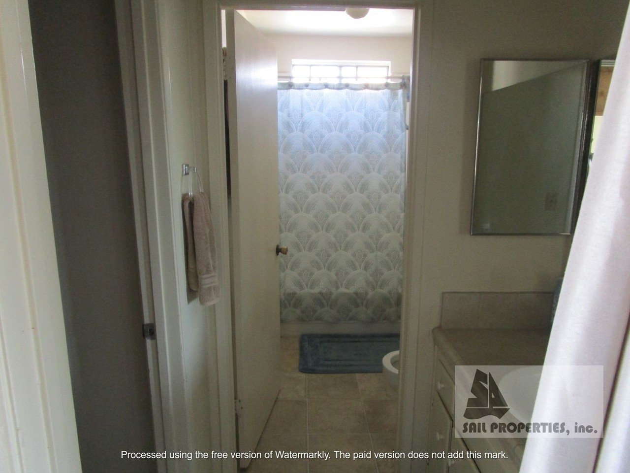 2403 Florida St #B - Photo 4 of 10
