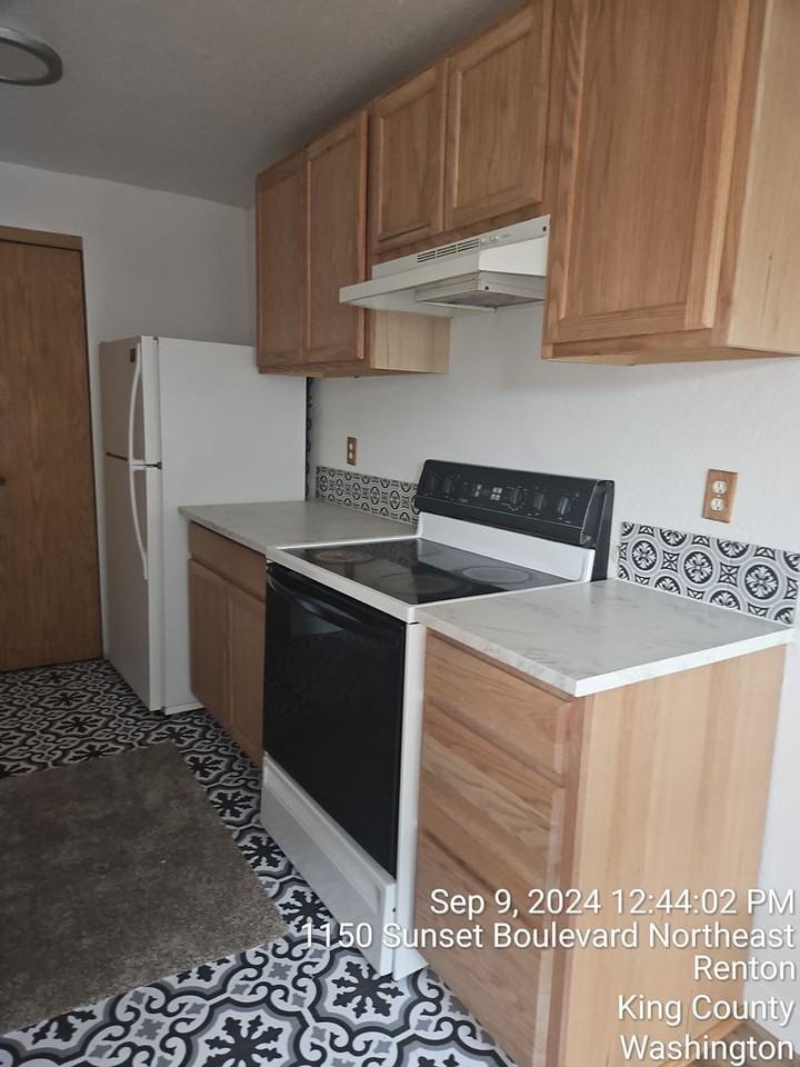 1150 Sunset Blvd Ne #116 - Photo 6 of 14