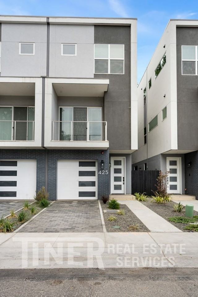 425 G St - Photo 5 of 22