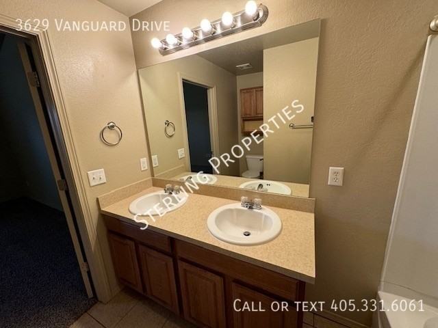 3629 Vanguard Dr - Photo 3 of 21
