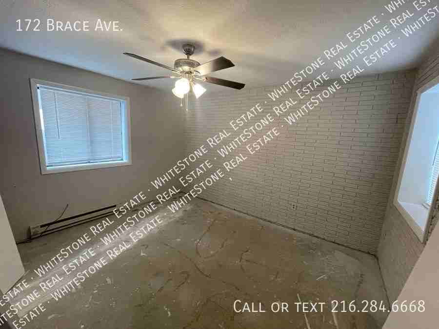 172 Brace Ave - Photo 3 of 8