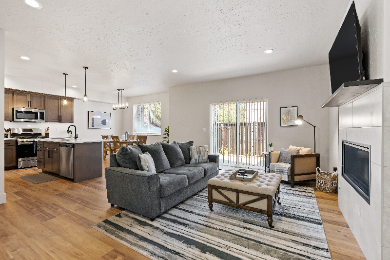 4158 N Honeysuckle Dr - Photo 5 of 41