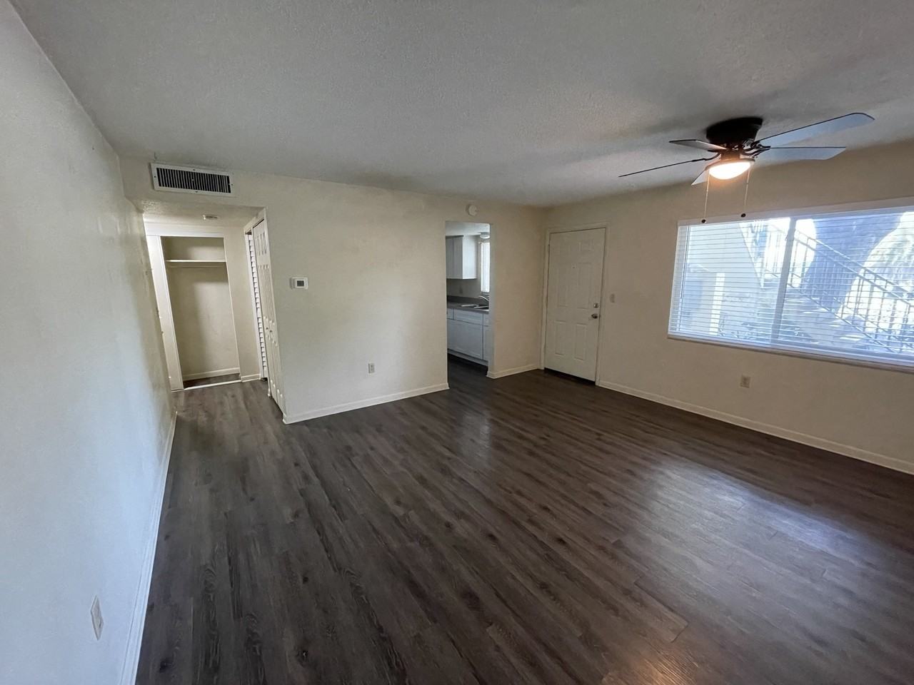 2828 Clinton Street South - Photo 3 of 9