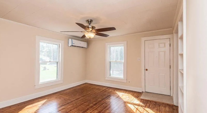 1131 15th St Sw - Photo 2 of 12