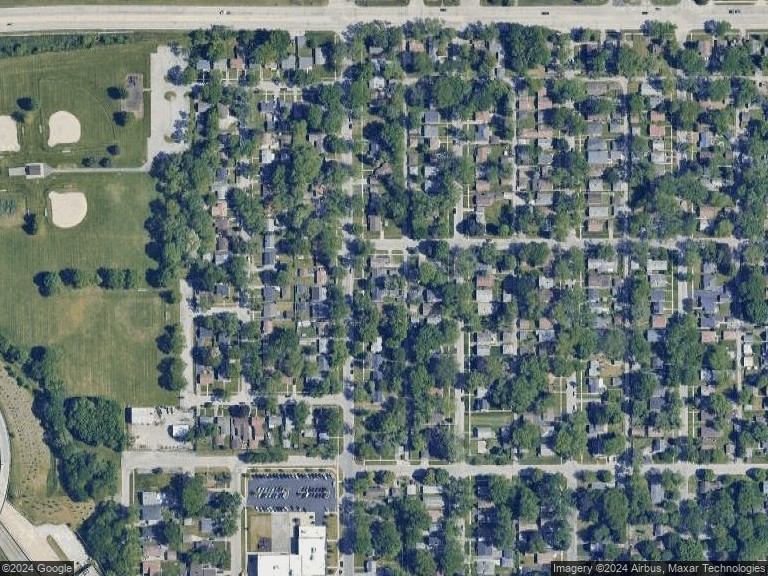 16815 Western Ave - Photo 3 of 3