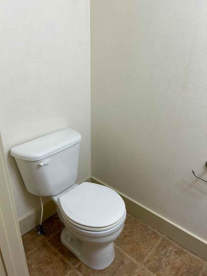 2129 S Amy Ave - Photo 7 of 25