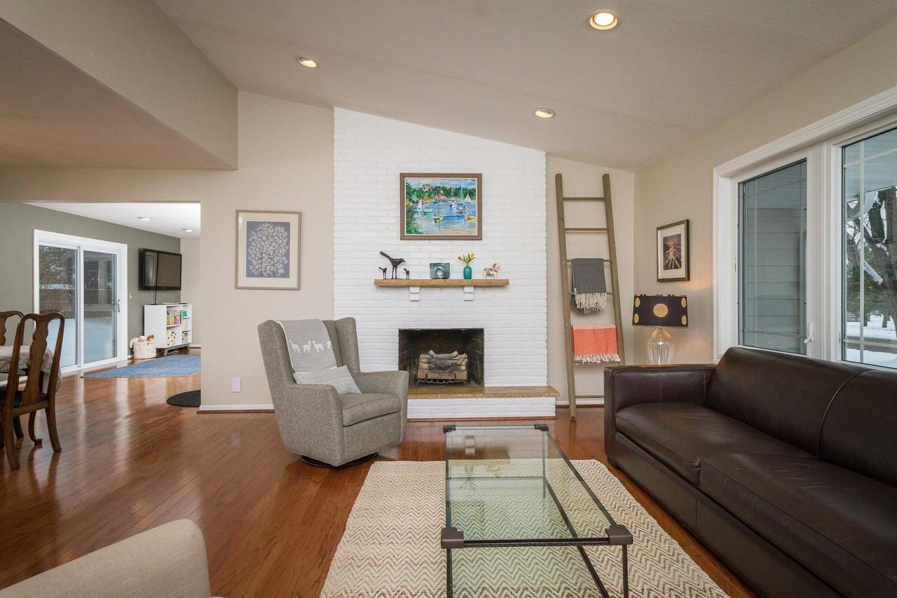 7117 Cornelia Dr - Photo 3 of 20