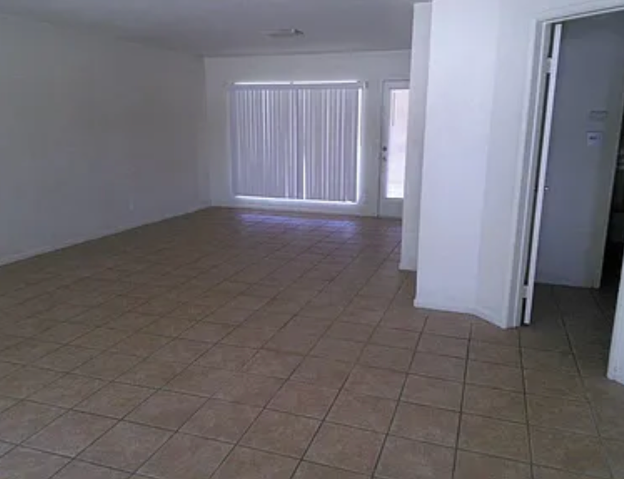 66969 3rd St - Photo 5 of 24