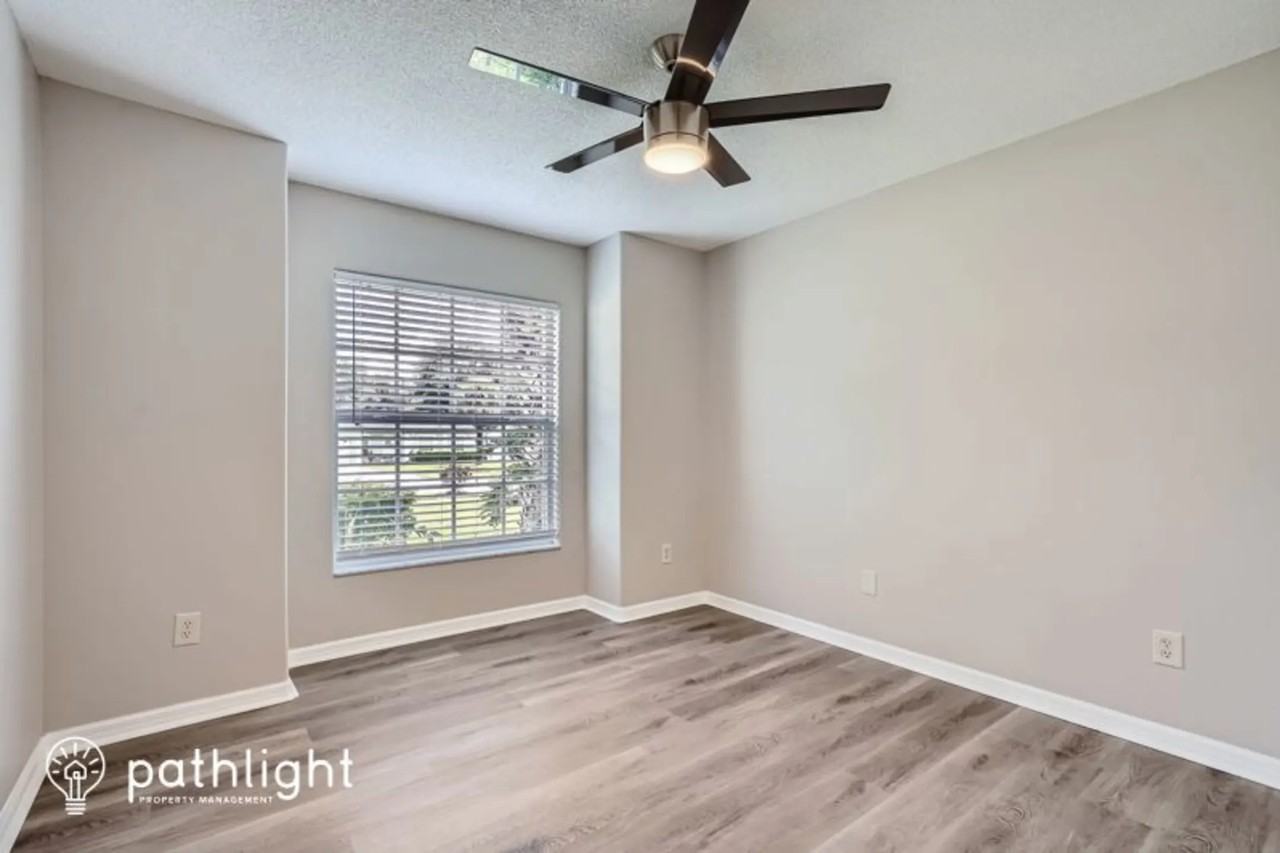 15220 Greater Groves Blvd - Photo 2 of 8