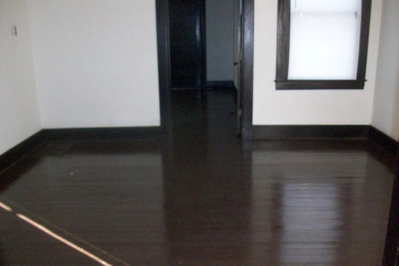 2623 W Kentucky St - Photo 2 of 9