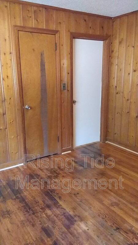 8937 Glendale Dr - Photo 7 of 19