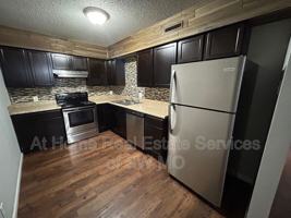 featured image of 712 E Sunshine St #D20
