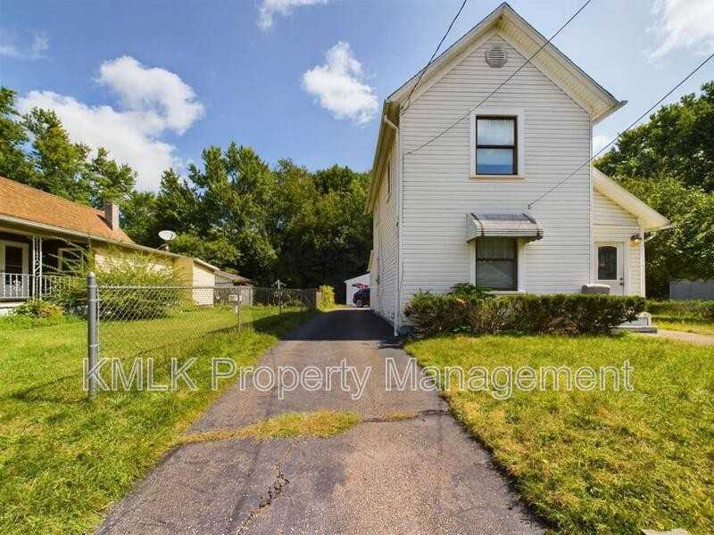 447 Spaulding St - Photo 3 of 42