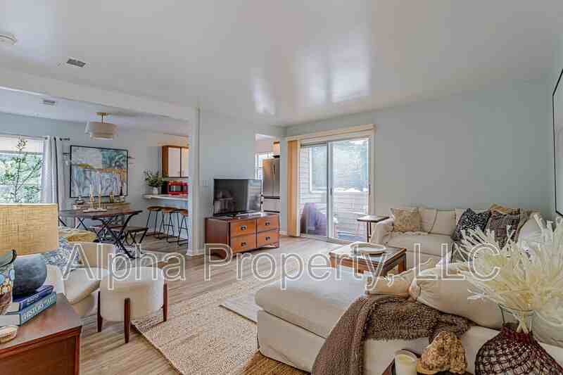 2601 Duncan Chapel Rd #J202 - Photo 7 of 21