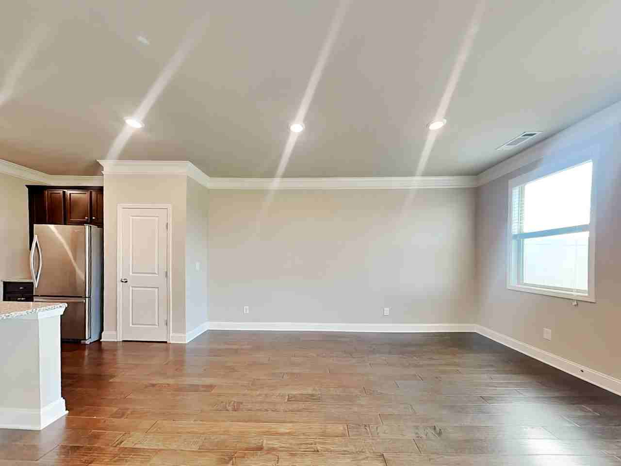 2837 Pearl Ridge Trce - Photo 4 of 17