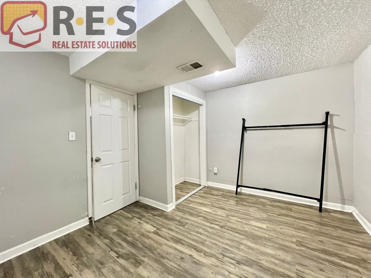 979 S Miller Way - Photo 7 of 14