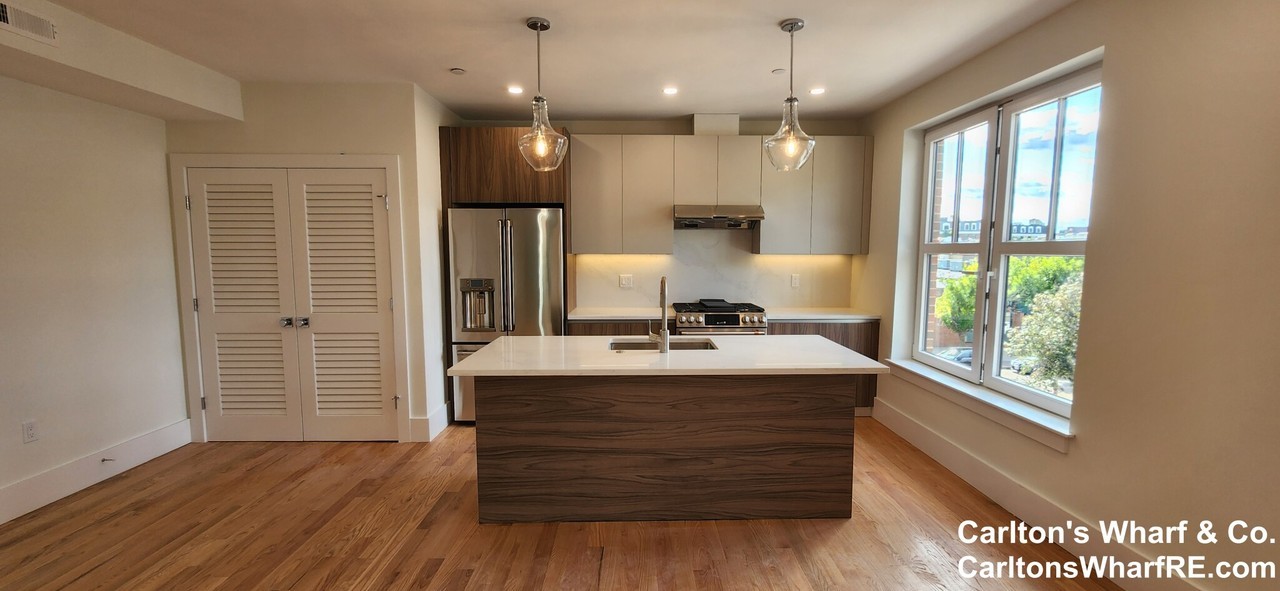 191 Main St #2