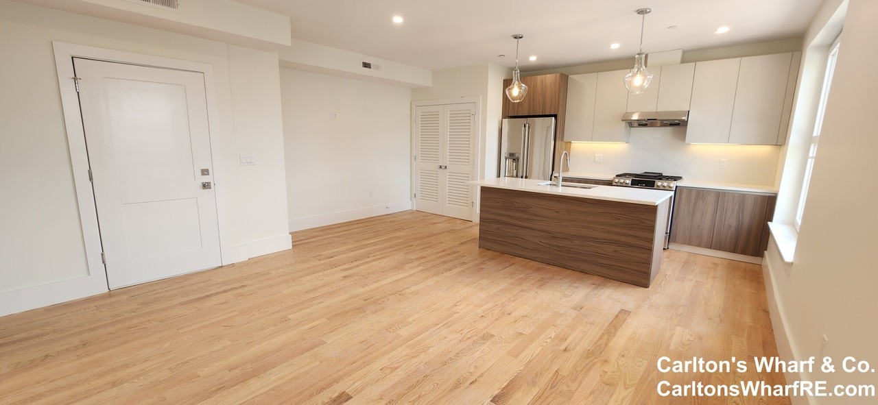 191 Main St #2 - Photo 6 of 17