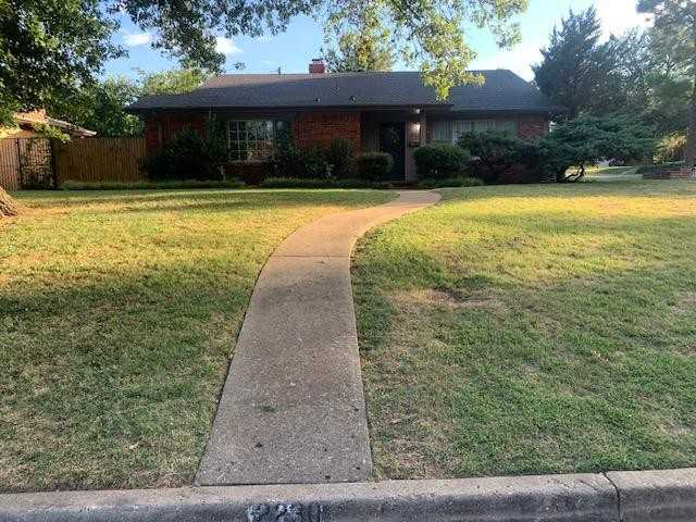2230 Dawn Marie Dr - Photo 2 of 24