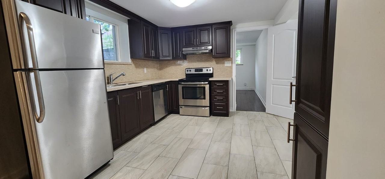 177 Robina Avenue #C - Photo 5 of 11