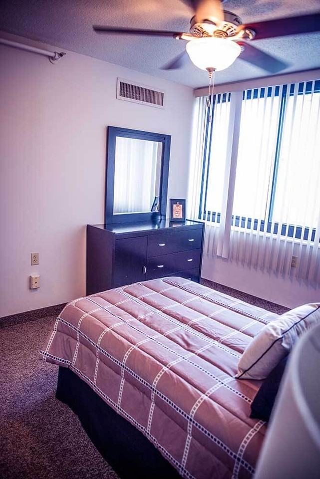 WB Sanders Retirement Center - Photo 7 of 38