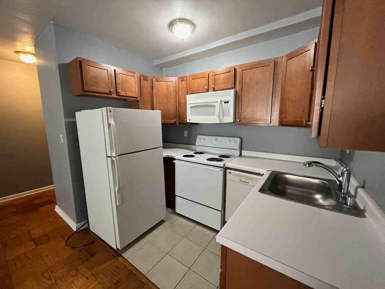 The Goodman - Photo 3 of 23