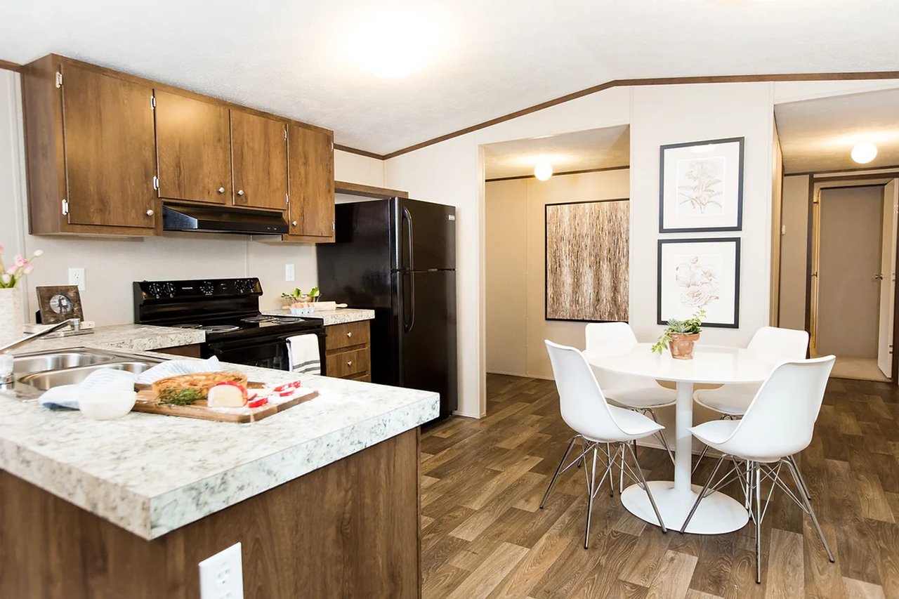 Glentana - Photo 2 of 34