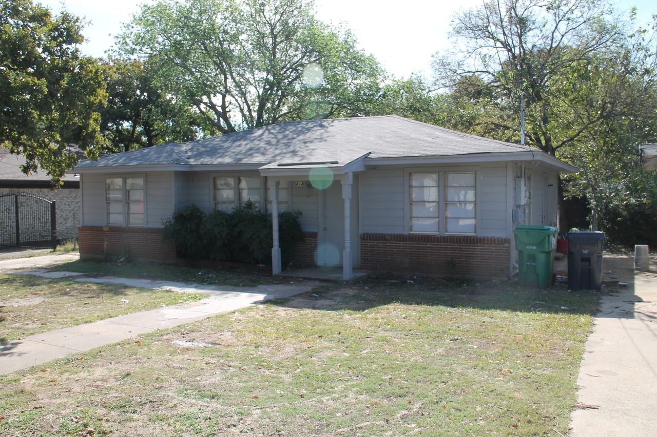 414 Ruth St - Photo 2 of 10