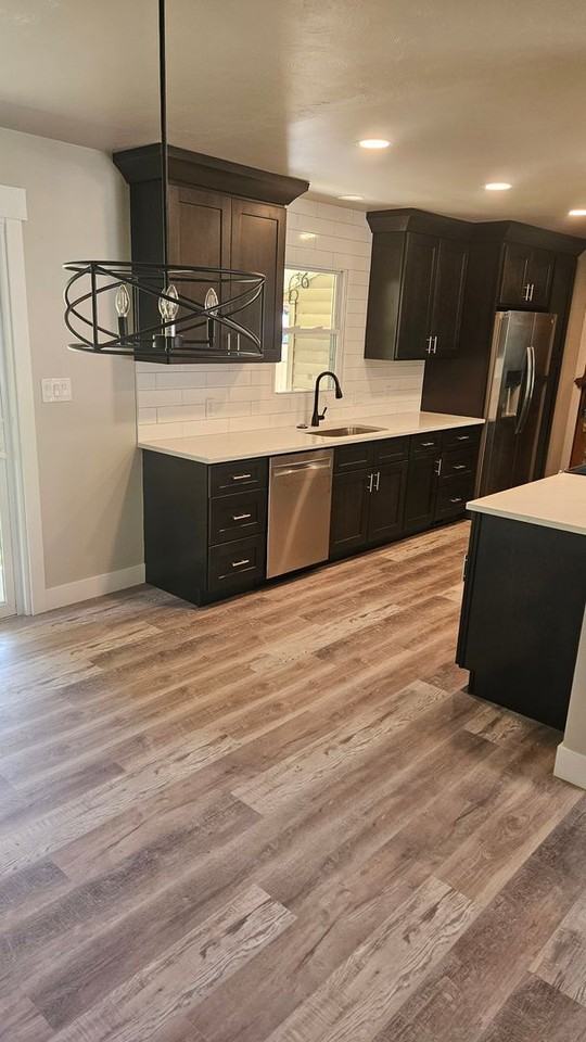 1614 Leila Dr - Photo 5 of 17