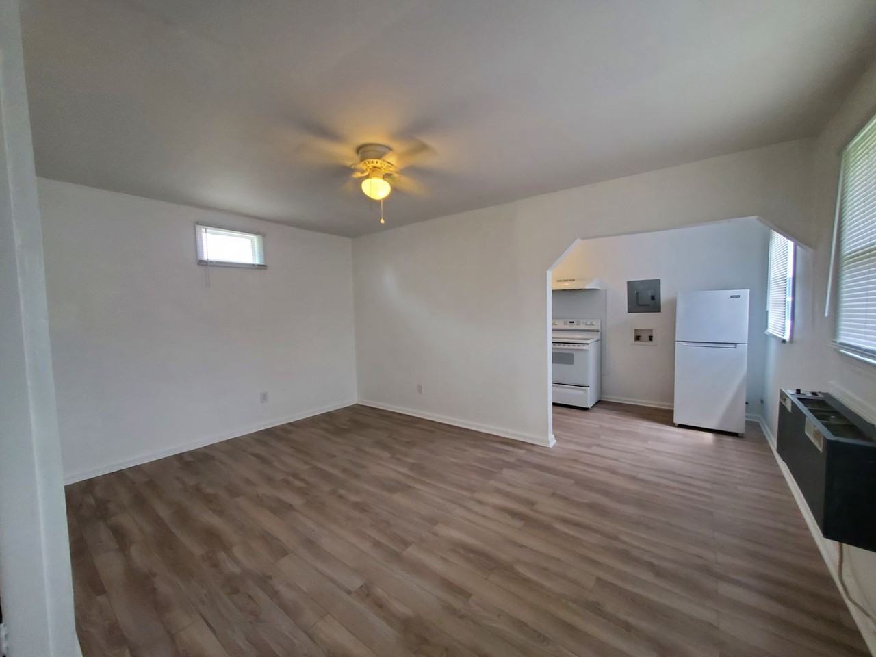 714 Eva Cir - Photo 3 of 14