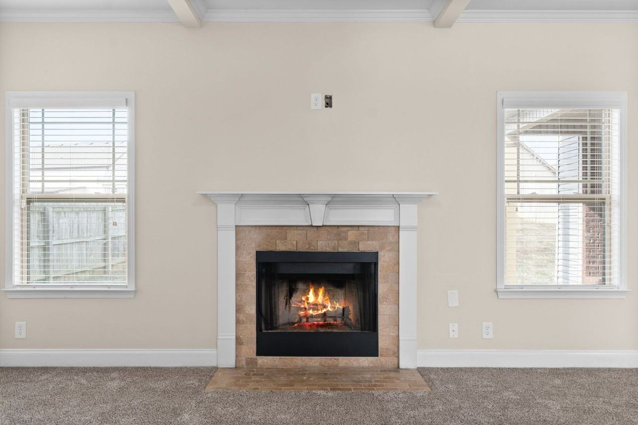 2976 Mcmanus Cir - Photo 7 of 40