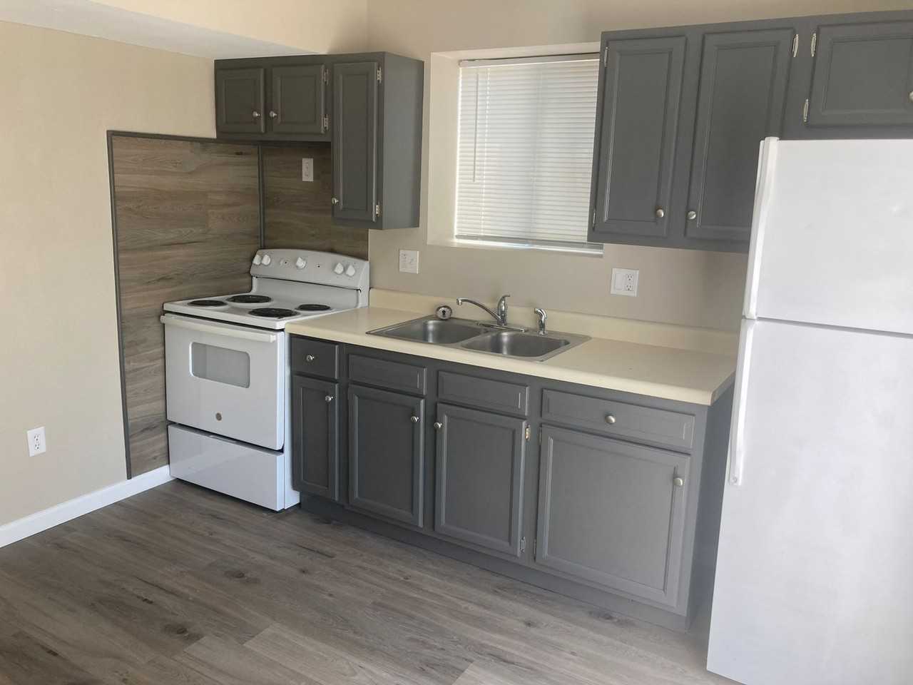 4235 Sunset Dr #1 - Photo 5 of 12