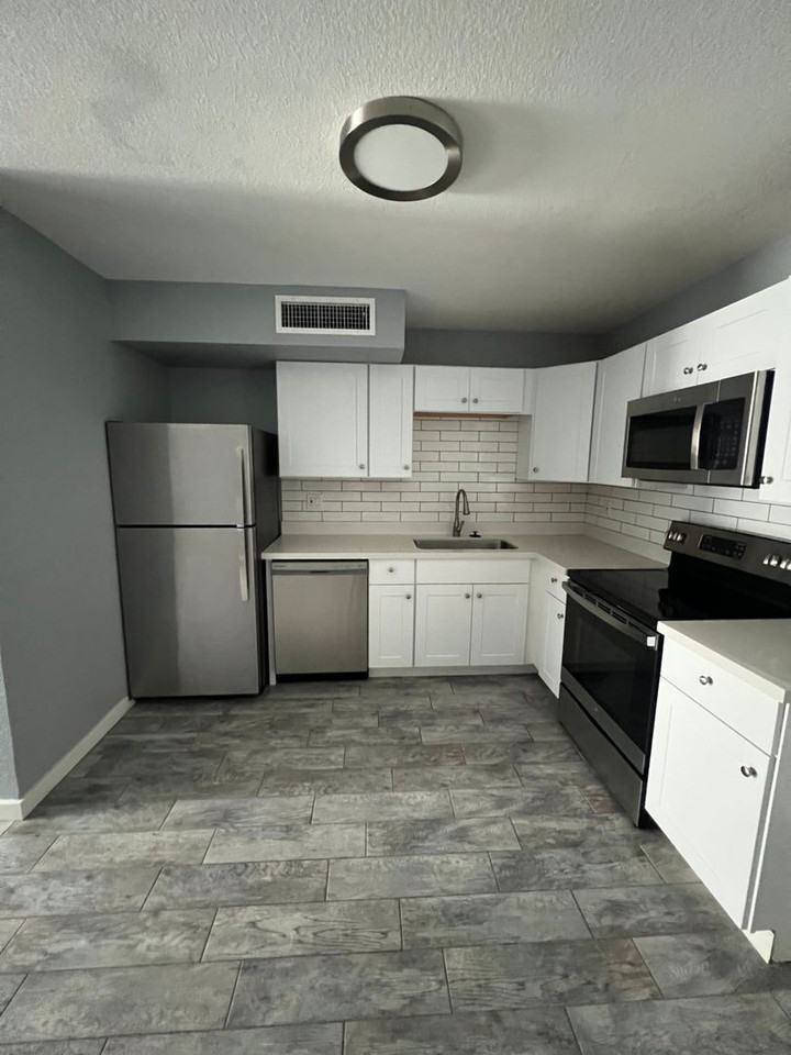 12731 W Tasha Dr #2 - Photo 2 of 15