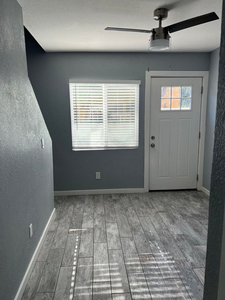 12731 W Tasha Dr #2 - Photo 4 of 15