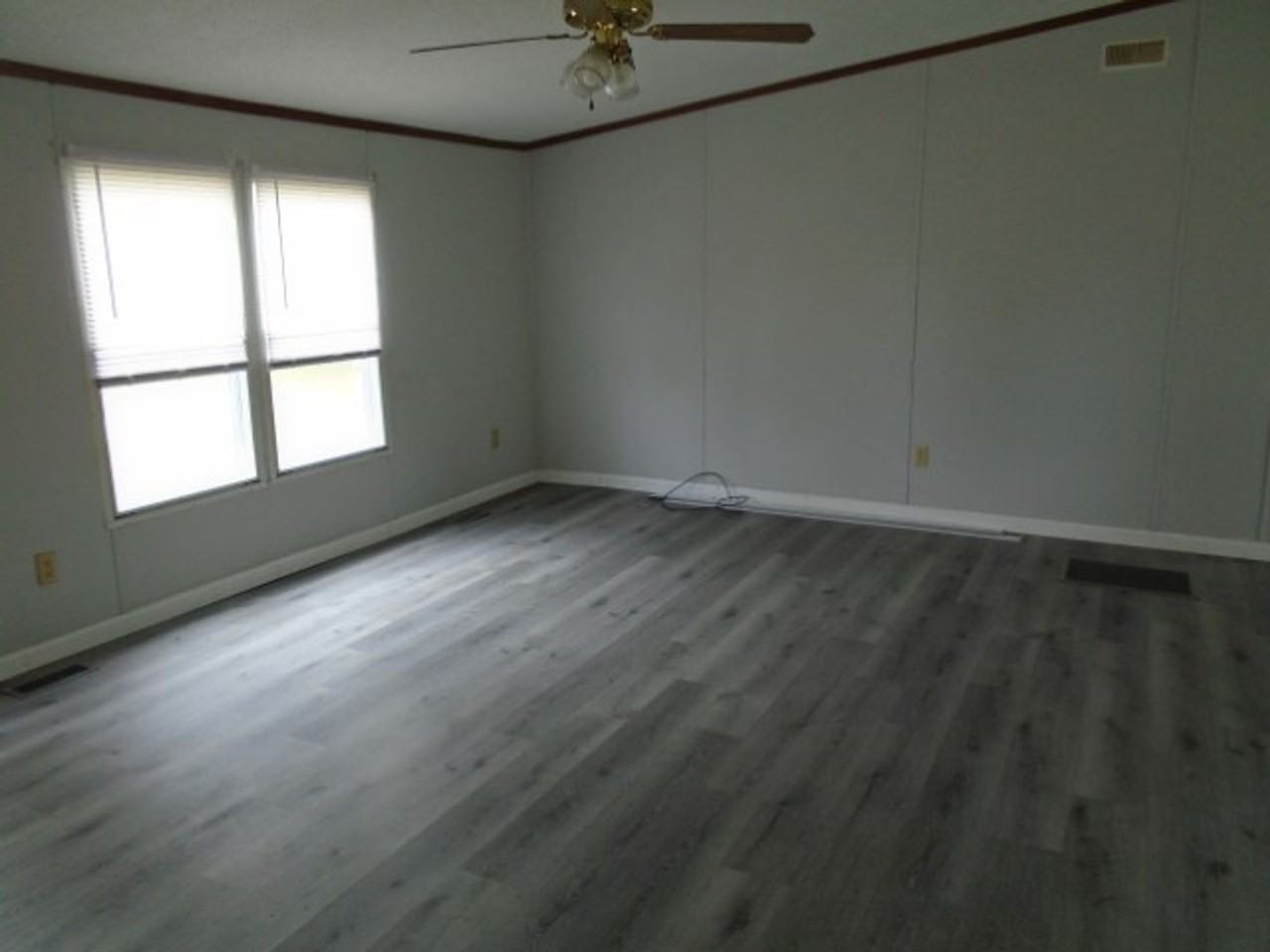 70 Ginger Ct - Photo 6 of 28