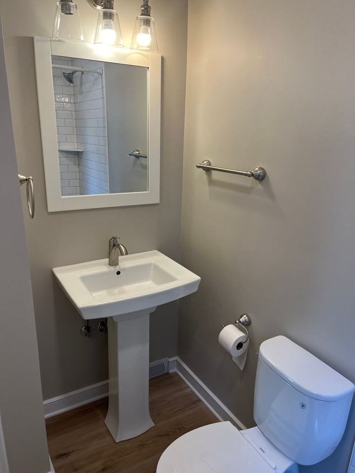 1519 Hague Ave - Photo 3 of 20