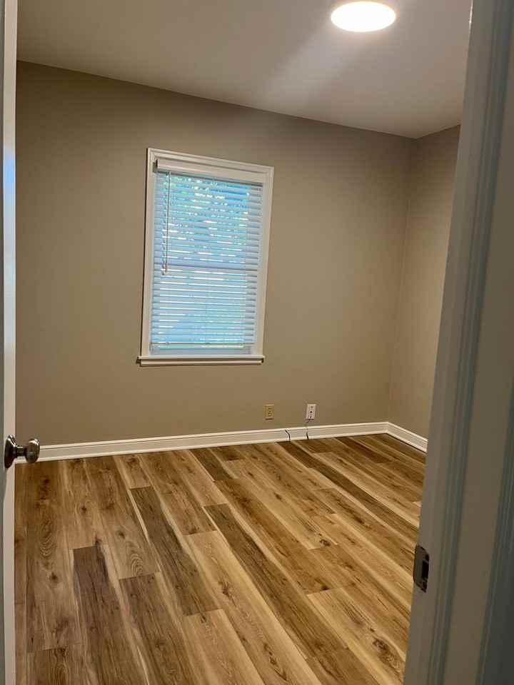 1519 Hague Ave - Photo 5 of 20