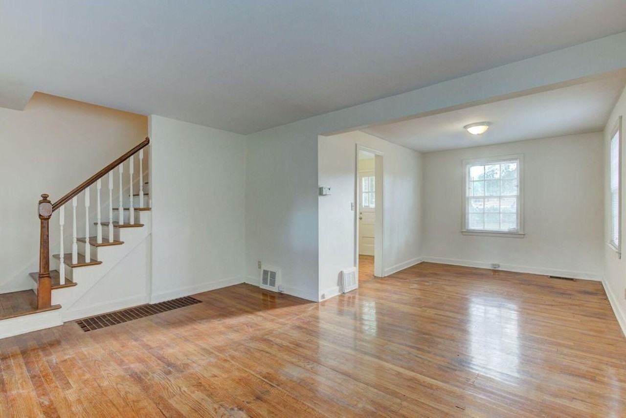 7226-7228 Wyandotte Street - Photo 2 of 12