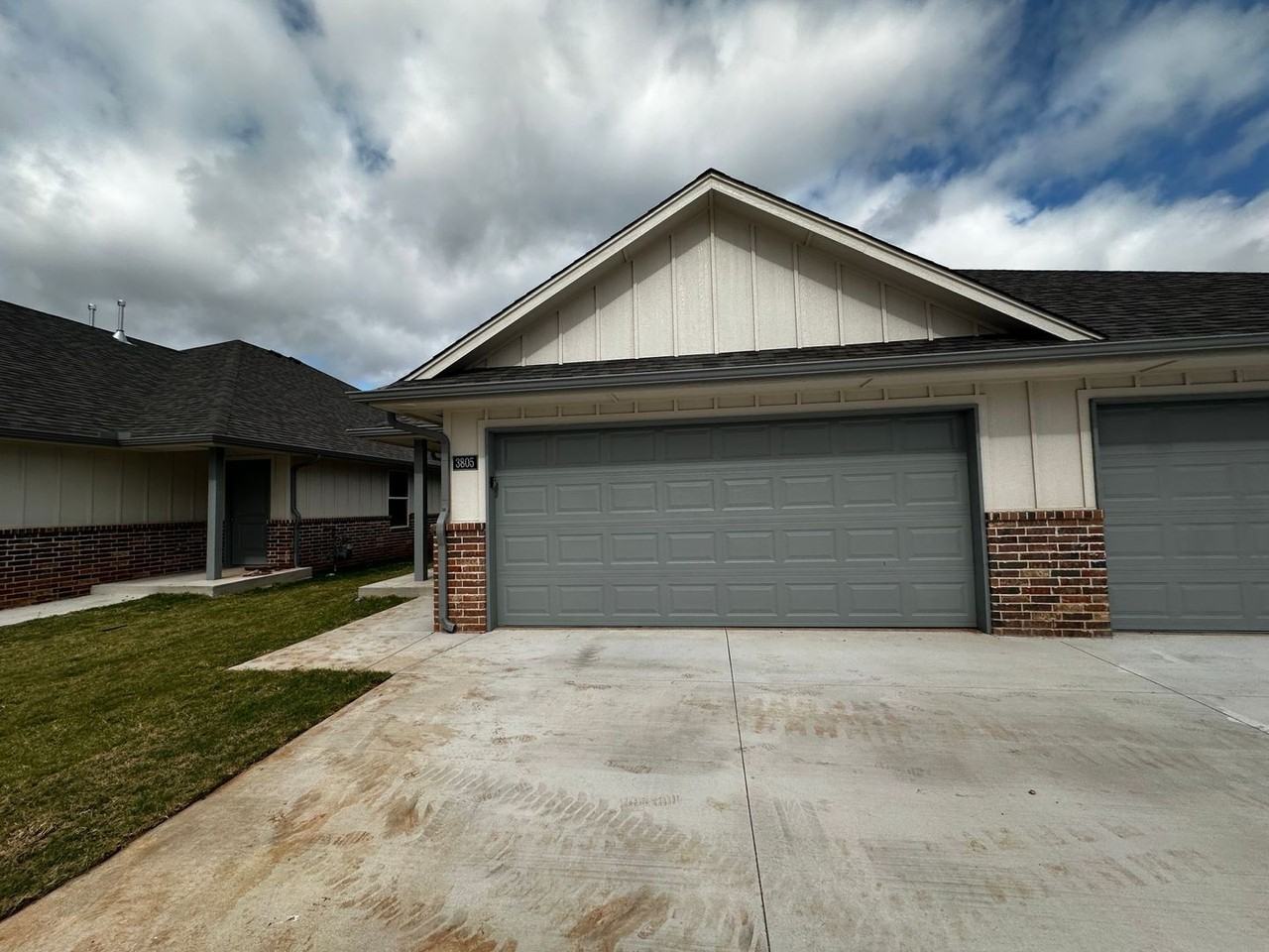 3715 Franks Way - Photo 2 of 17