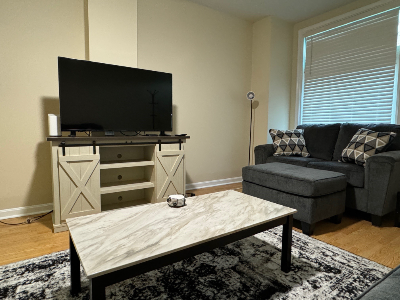 409 Herr St - Photo 7 of 33