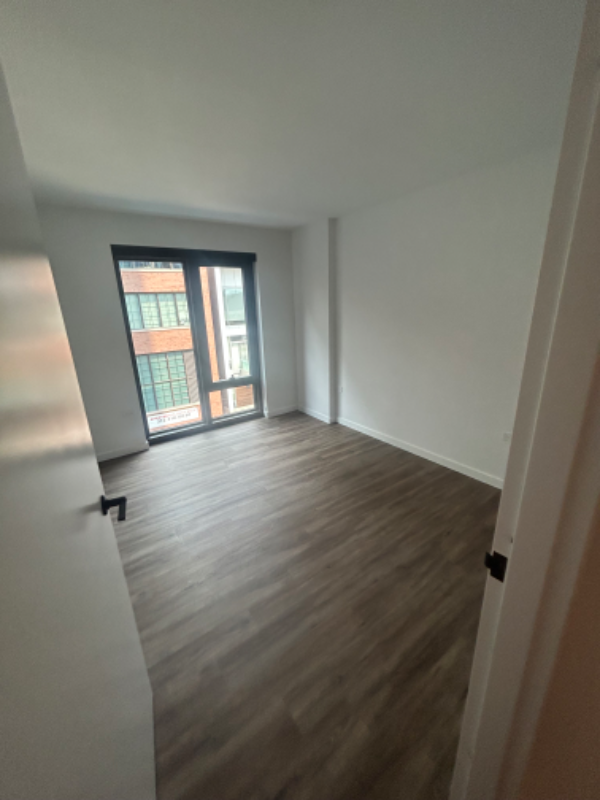 1100 W Randolph St - Photo 4 of 20